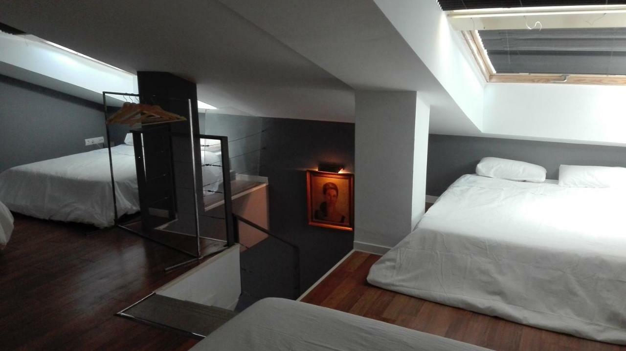 Toletum Low Cost Lofts Diafanos O 2Dormitorios Parking Municipal Gratis Al Aire Libre A 100M Toledo Exterior photo